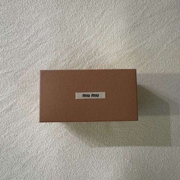 MIU MIU Sunglasses - Picture 10 of 10